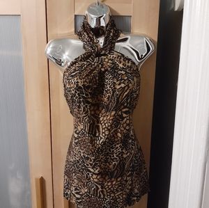 Women's  sleeve less Alfani top